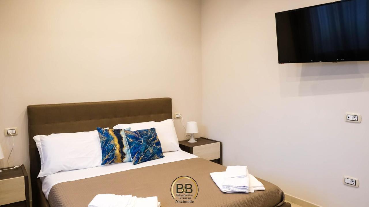 נאפולי B&B Terrazza Nazionale מראה חיצוני תמונה