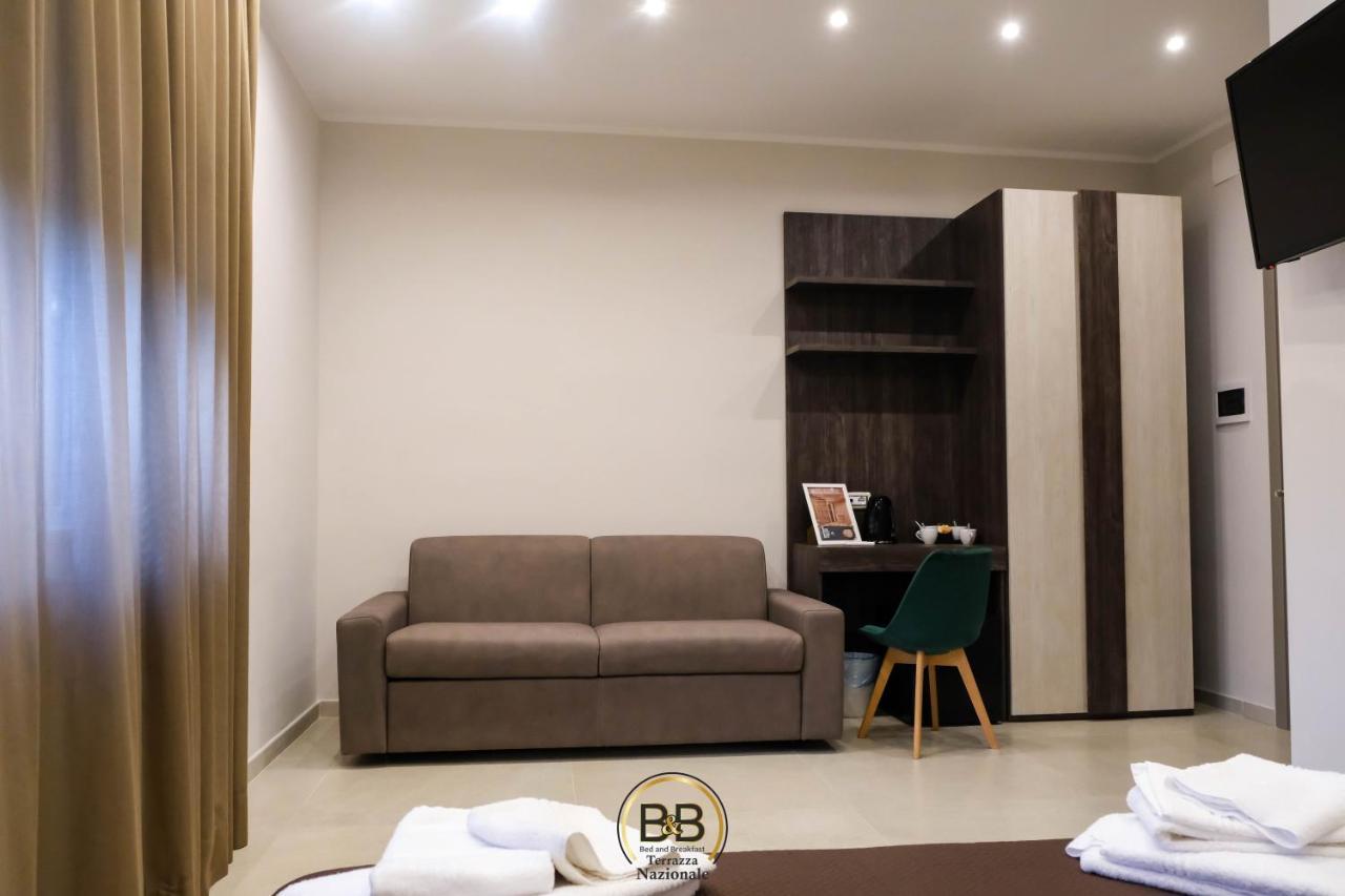 נאפולי B&B Terrazza Nazionale מראה חיצוני תמונה